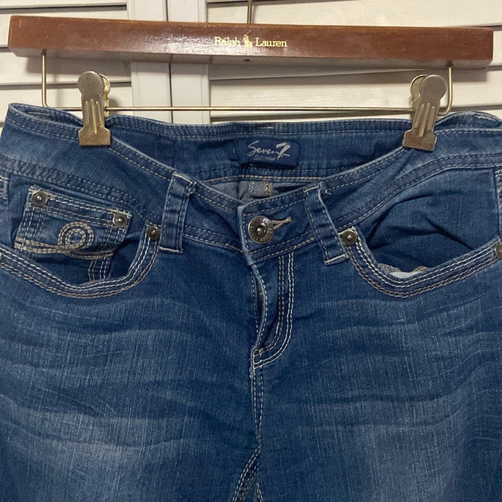 Seven7 Jeans. Size 8.
